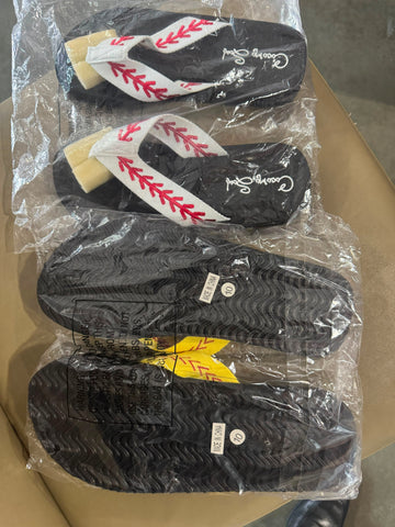Cocomo Soul Baseball Embroidered Fabric Canvas Flip Flops ~ Size 11 ~ New