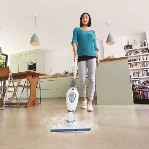 BLACK+DECKER - Steam Mop with Microfibre Pad - Floor Cleaner 1600W - Multi-Surface - Heating Time 20 sec - Swivel Head 180° - Tank 350ml - Perfect Cleaning - FSM1605-QS