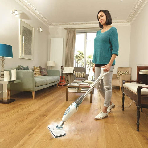 BLACK+DECKER - Steam Mop with Microfibre Pad - Floor Cleaner 1600W - Multi-Surface - Heating Time 20 sec - Swivel Head 180° - Tank 350ml - Perfect Cleaning - FSM1605-QS