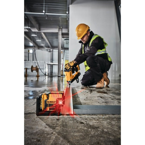 DCE085D1R-QW 12V XR 5 Spot Red Laser - 1 X 2Ah