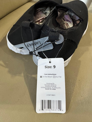 Bobbie Brooks Stretch Slip-On Athletic Shoes - Size 8, Black #2116