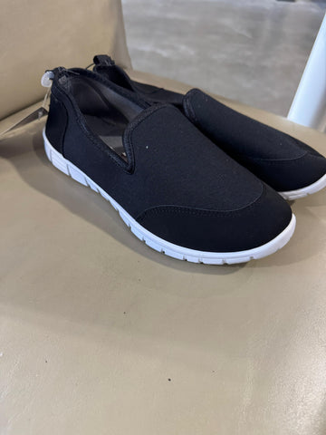 Bobbie Brooks Stretch Slip-On Athletic Shoes - Size 8, Black #2116